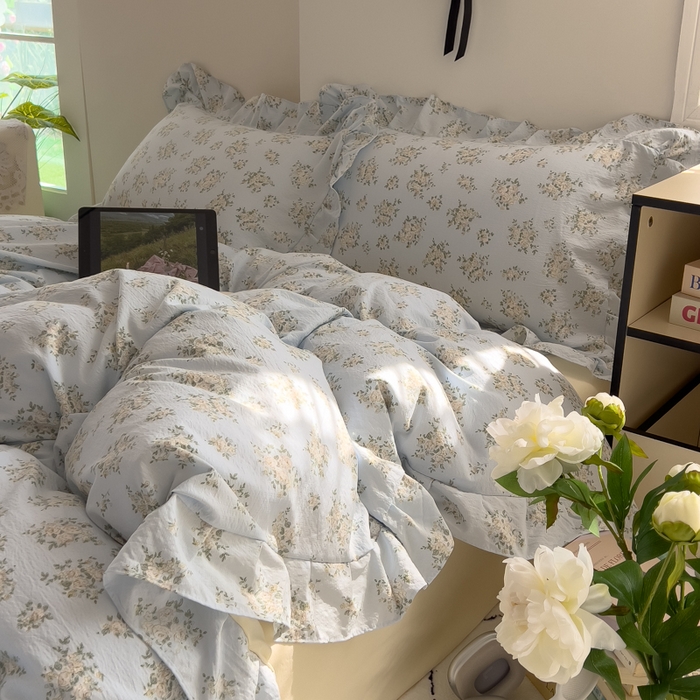 91家纺网 家纺一手货源 找家纺 希丞家居 2025新款云感提花双层纱花边四件套 小香芝士