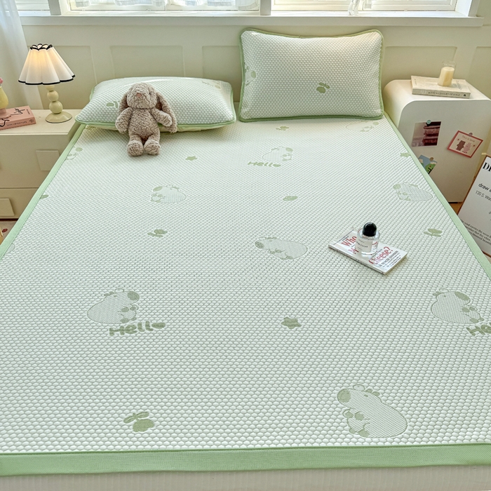 91家纺网 家纺一手货源 找家纺 绣女坊 2025新款冰豆豆提花凉席三件套 卡皮巴拉-绿色