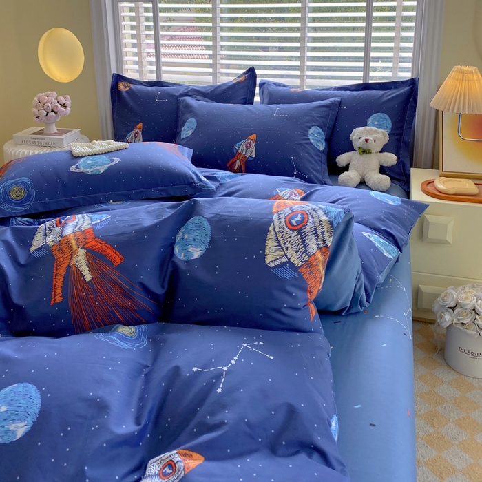 91家纺网 家纺一手货源 找家纺 星期三  2025年4月新款铂金全棉纯棉13372四件套 加微信有会员价 星际漫游