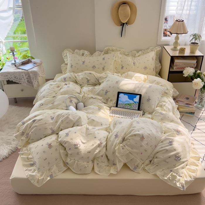 91家纺网 家纺一手货源 找家纺 希丞家居 2025新款云感提花双层纱花边四件套 音乐派对