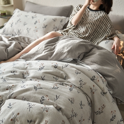 91家纺网 家纺一手货源 找家纺 （总）安莱生活2025年新款全棉精梳棉双层纱绉纱数码印花四件套及夏凉被系列3