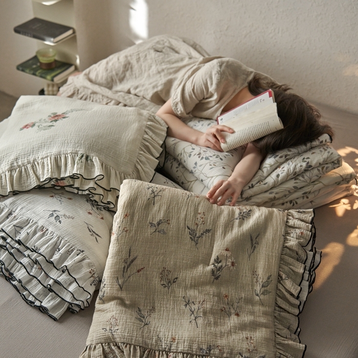 91家纺网 家纺一手货源 找家纺 安莱生活2025新款A类全棉双层皱皱纱夏凉被 叠拍图（仅供参考）