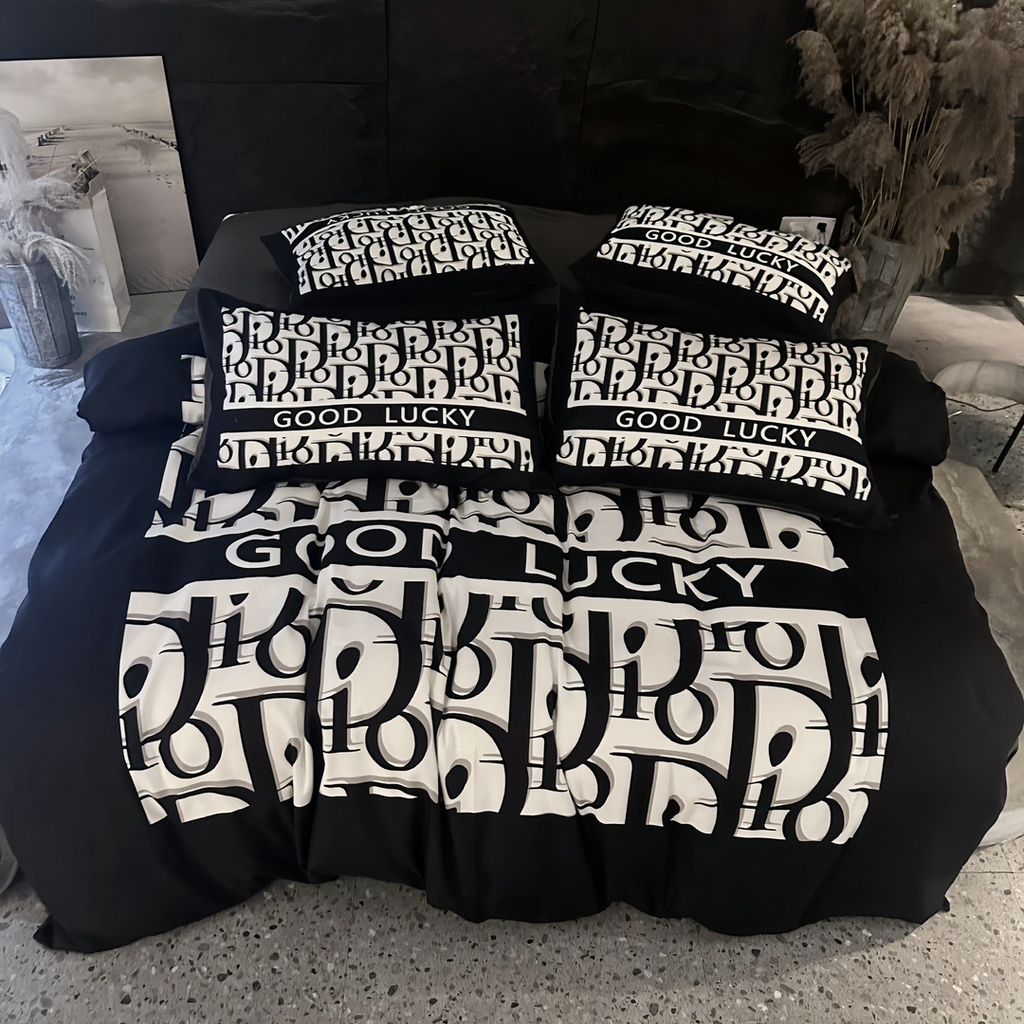 91家纺网 家纺一手货源 找家纺 丽斐 2025新款磨毛数码印花四件套 磨毛黑迪