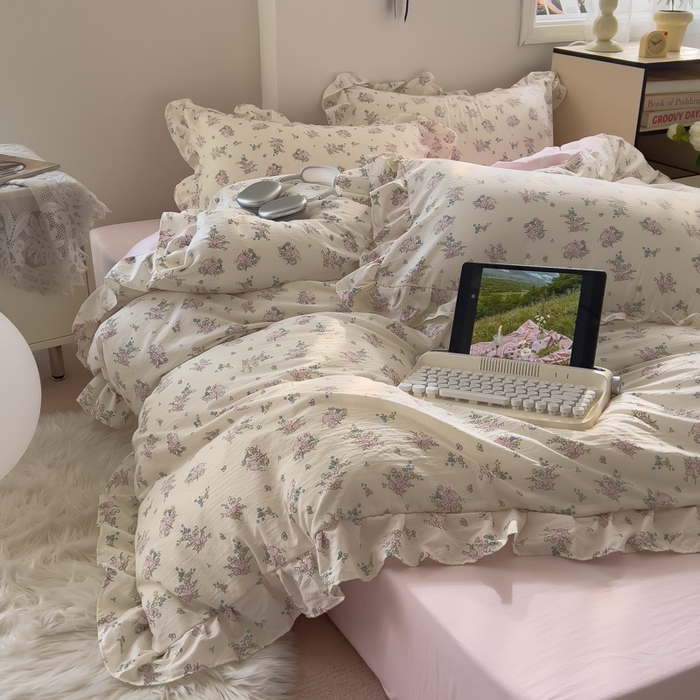 91家纺网 家纺一手货源 找家纺 希丞家居 2025新款云感提花双层纱花边四件套 梨梦