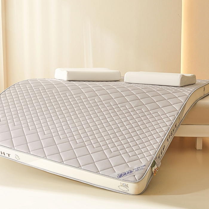 91家纺网 家纺一手货源 找家纺 锦逸2025新款牛奶丝乳胶床垫 菱形格黑