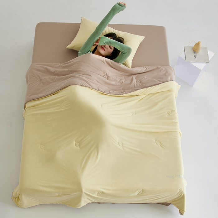 91家纺网 家纺一手货源 找家纺 莱福仕家纺 2025新款凉感兰精天丝夏被系列 布丁黄