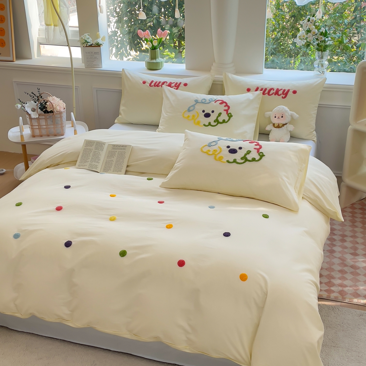 91家纺网 家纺一手货源 找家纺 锦觅家纺  2025新款奶油小清新毛巾绣全棉纯棉四件套-风格一（专版散花必须控价） 彩虹波点