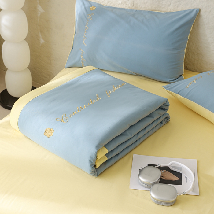 91家纺网 家纺一手货源 找家纺 简宜家居（朝初家纺） 2025新款纯棉刺绣山茶花大豆被 山茶花-蓝黄