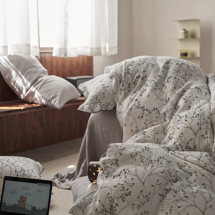 91家纺网 家纺一手货源 找家纺 安莱生活2025年新款全棉精梳棉双层纱绉纱数码印花四件套及夏凉被系列3 常青藤