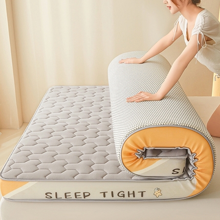 锦逸2025新款牛奶丝乳胶床垫 三角格黑