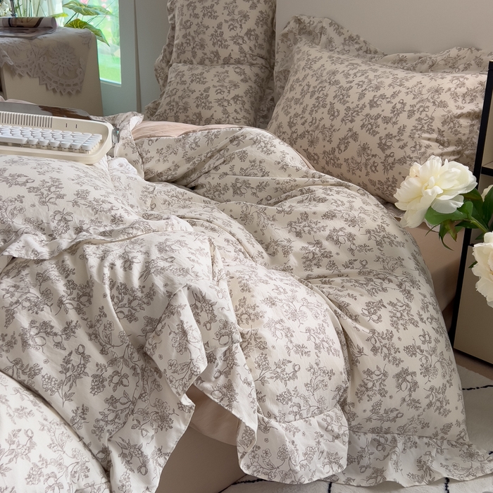 91家纺网 家纺一手货源 找家纺 希丞家居 2025新款云感提花双层纱花边四件套 山楂树下