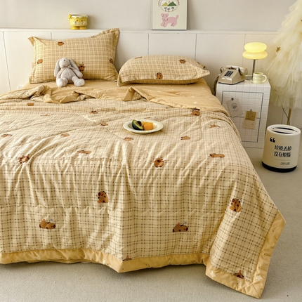 91家纺网 家纺一手货源 找家纺 宝薇家纺2025新款超柔云朵棉糯糯棉云感水洗棉夏被四件套淘气喀皮