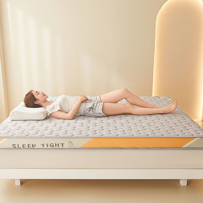 91家纺网 家纺一手货源 找家纺 锦逸2025新款牛奶丝乳胶床垫 三角格黑