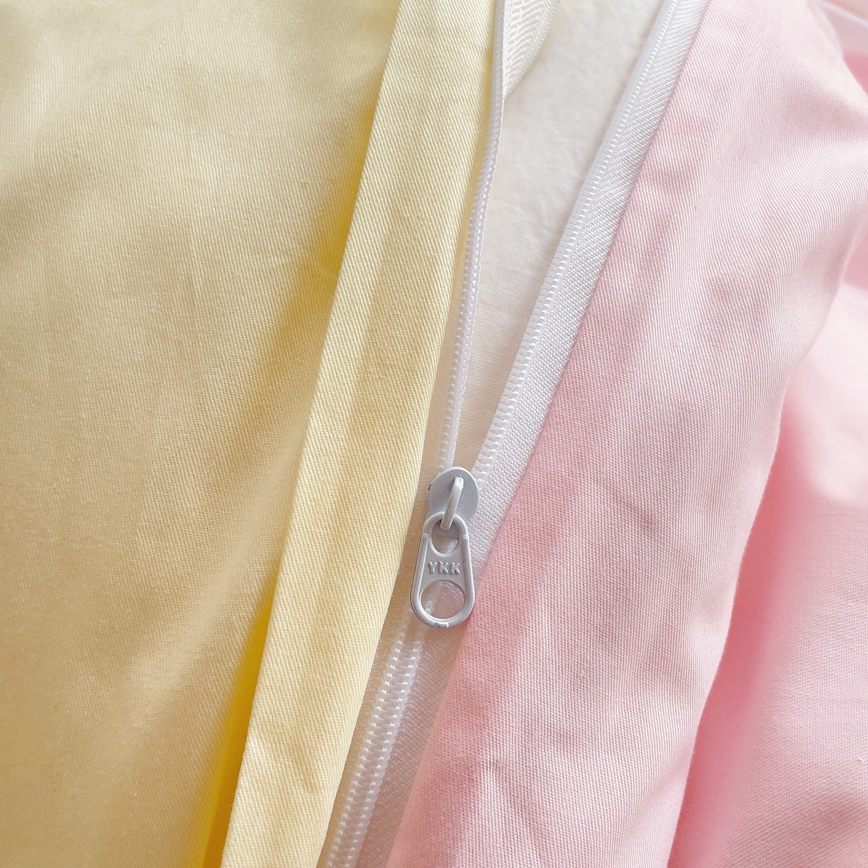 91家纺网 家纺一手货源 找家纺 锦觅家纺  2025新款奶油小清新毛巾绣全棉纯棉四件套-风格一（专版散花必须控价） 大眼爱心