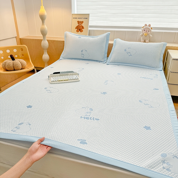 91家纺网 家纺一手货源 找家纺 绣女坊 2025新款冰豆豆提花凉席三件套 卡皮巴拉-蓝