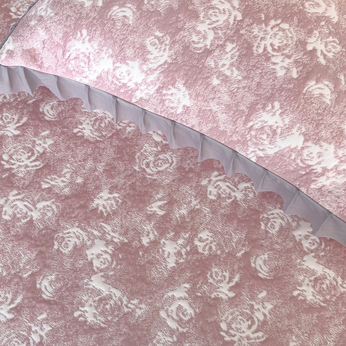 91家纺网 家纺一手货源 找家纺 冬然家纺 2025新款冰豆豆席子凉席床裙款 梦幻玫瑰-粉