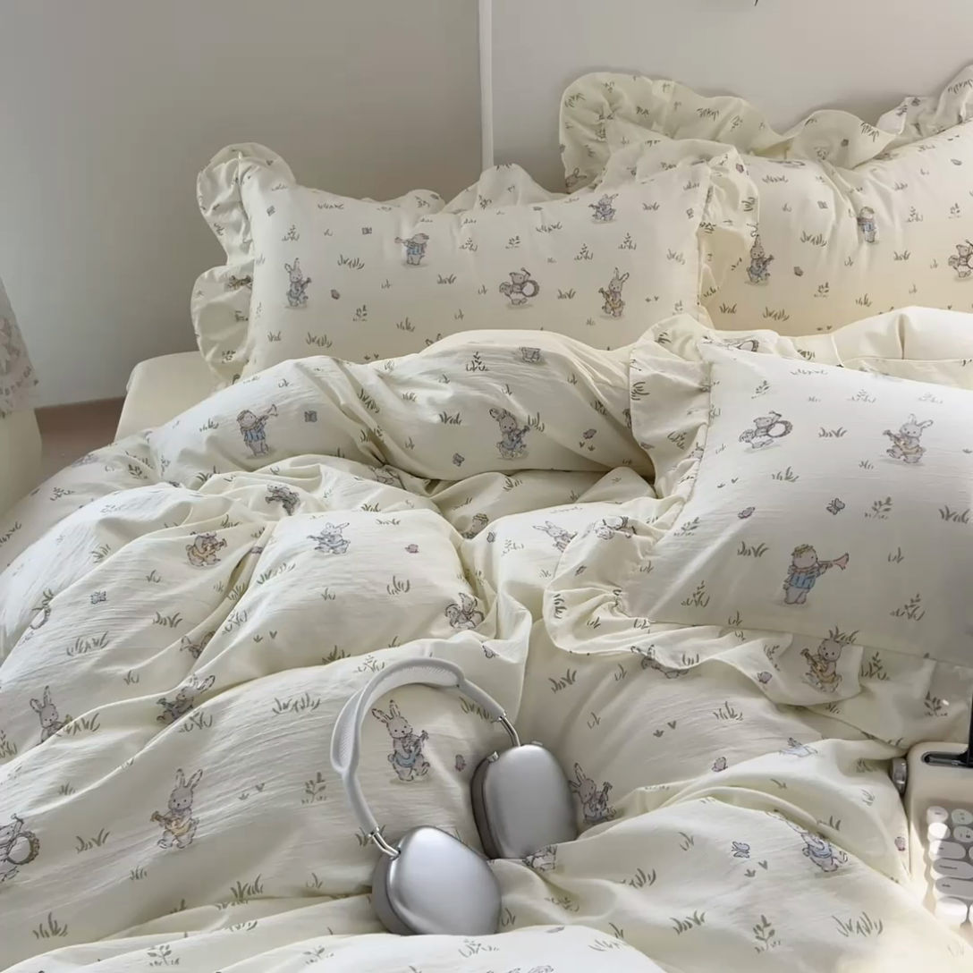 91家纺网 家纺一手货源 找家纺 希丞家居 2025新款云感提花双层纱花边四件套 音乐派对