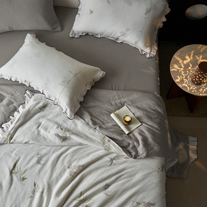 91家纺网 家纺一手货源 找家纺 安莱生活2025新款A类全棉双层皱皱纱夏凉被 夏被  水竹烟