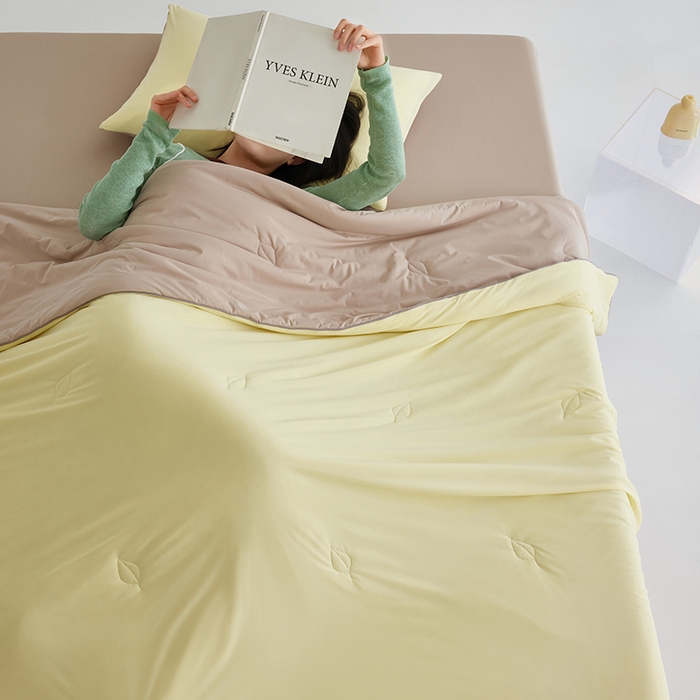 91家纺网 家纺一手货源 找家纺 莱福仕家纺 2025新款凉感兰精天丝夏被系列 布丁黄