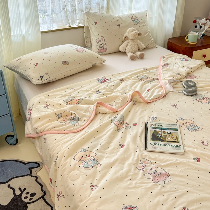 91家纺网 家纺一手货源 找家纺 葡萄家 2025新款A类母婴级大豆纤维牛奶丝针织棉夏凉被（提供买家秀）生日派对