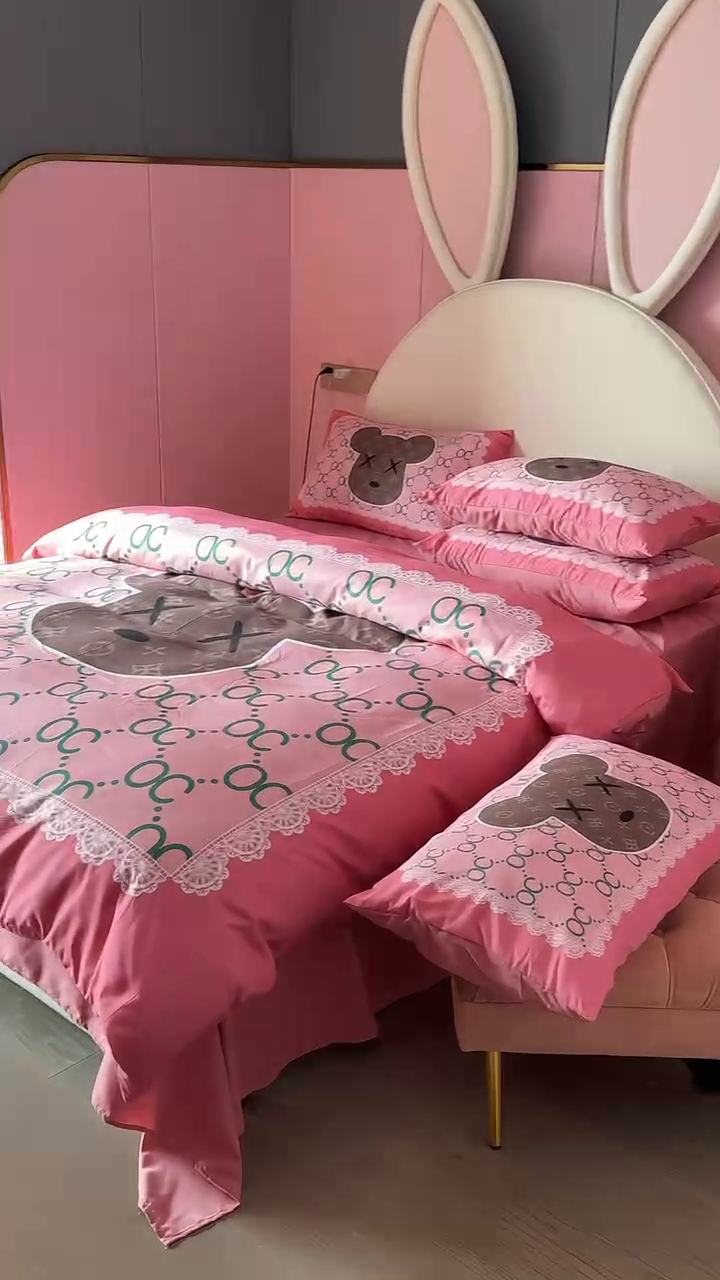 91家纺网 家纺一手货源 找家纺 丽斐 2025新款磨毛数码印花四件套 磨毛粉色ccoco