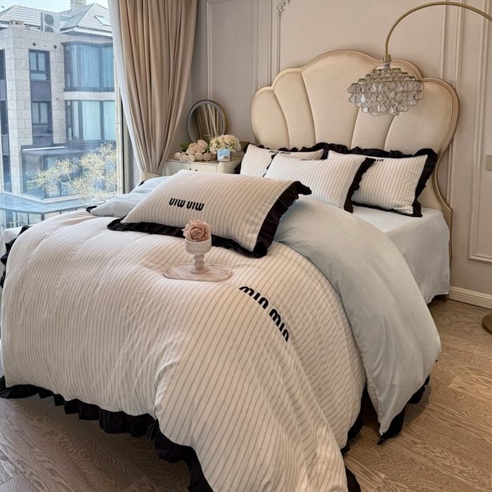 91家纺网 家纺一手货源 找家纺 千希家纺2025新款法式小香风四件套 法式条纹-繁星蓝