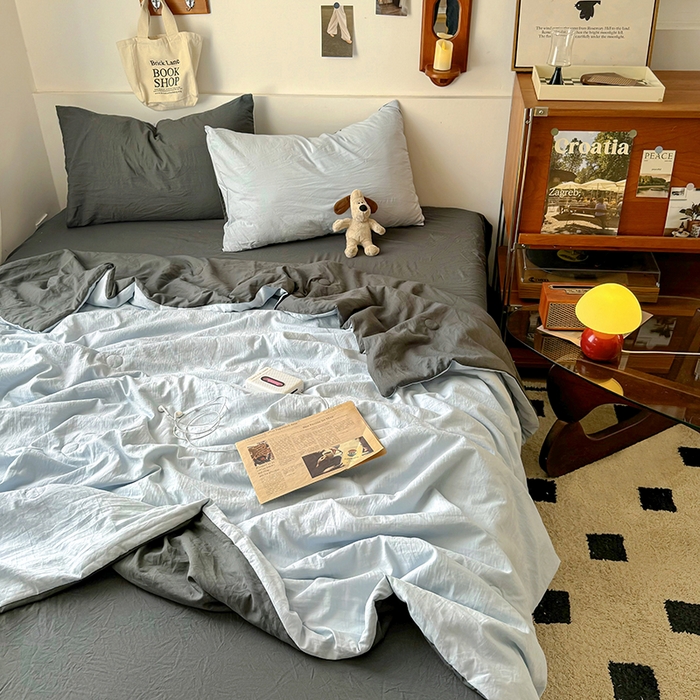 91家纺网 家纺一手货源 找家纺 耀达家居 2025新款水洗棉双拼夏被四件套 海盐蓝➕高级灰