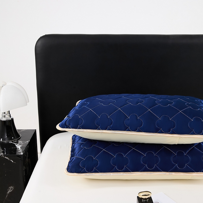 91家纺网 家纺一手货源 找家纺 梦舒羽 2025新款夏季冰丝凉感夹棉枕套单人一对装可水洗加厚枕头套宿舍48x74cm枕芯套 夹棉加厚-深海蓝