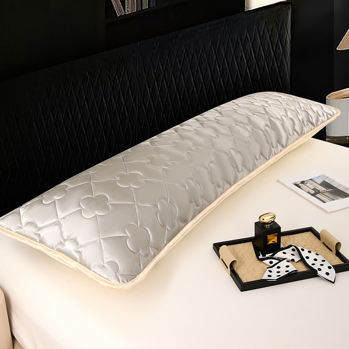 91家纺网 家纺一手货源 找家纺 梦舒羽 2025新款夏季冰丝凉感夹棉枕套双人情侣枕头套加长加厚枕芯套1.5m内胆套 夹棉加厚-典雅灰