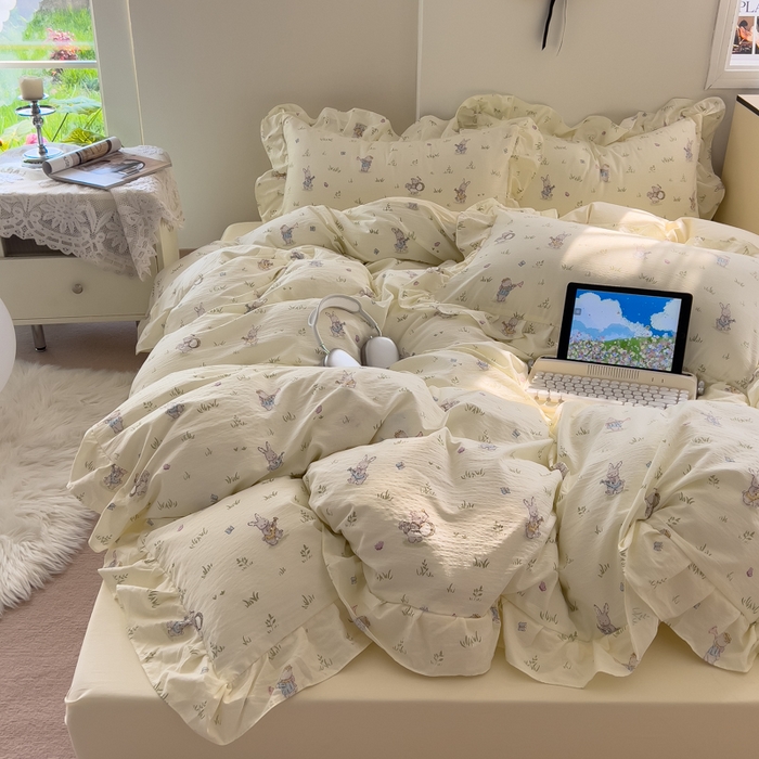 91家纺网 家纺一手货源 找家纺 希丞家居 2025新款云感提花双层纱花边四件套 音乐派对