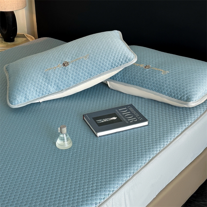 91家纺网 家纺一手货源 找家纺 笙意家纺 2025新款豆豆凉感软席-兰娜 兰娜-冰川绿