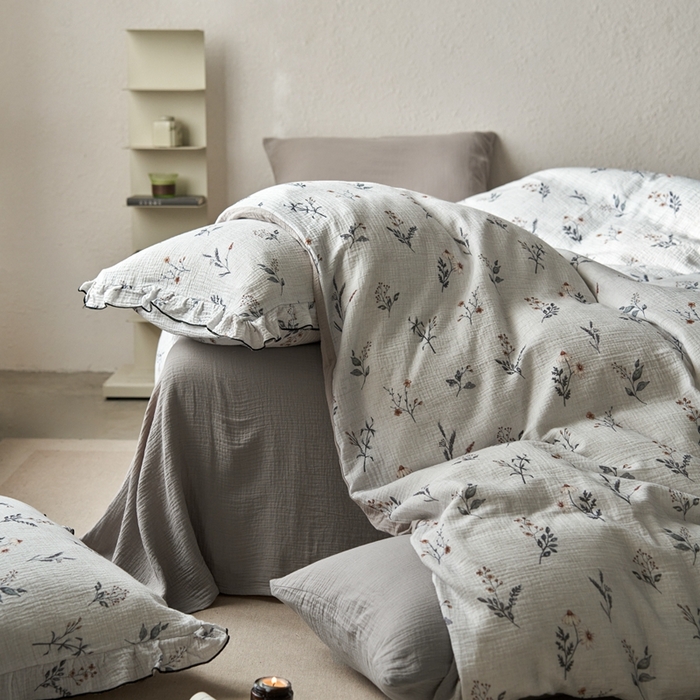 91家纺网 家纺一手货源 找家纺 安莱生活2025年新款全棉精梳棉双层纱绉纱数码印花四件套及夏凉被系列3 织麦-白