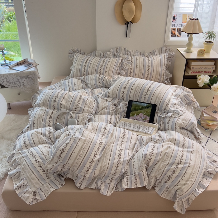 91家纺网 家纺一手货源 找家纺 希丞家居 2025新款云感提花双层纱花边四件套 小城故事