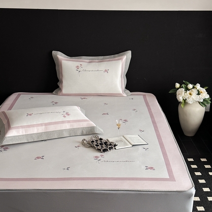 三味舒屋 2025新款凉感抗菌南法恬谧系列大版数码印花冰丝床席-床笠 米蕾粉-床笠款