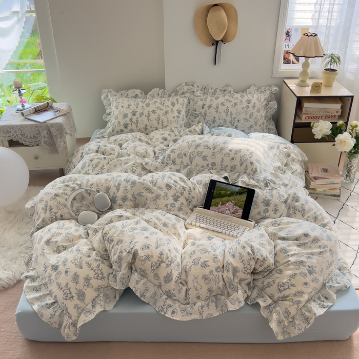 91家纺网 家纺一手货源 找家纺 希丞家居 2025新款云感提花双层纱花边四件套 魔法森林