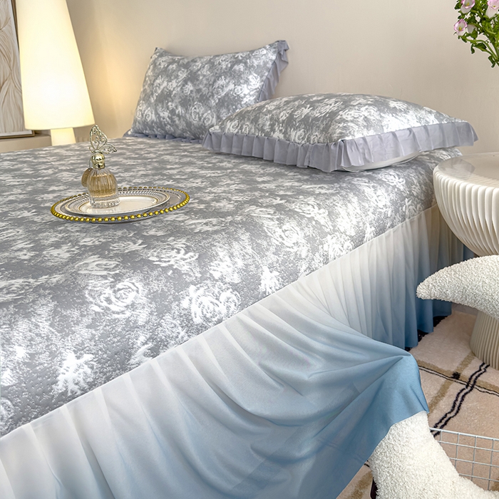 91家纺网 家纺一手货源 找家纺 冬然家纺 2025新款冰豆豆席子凉席床裙款 梦幻玫瑰-灰