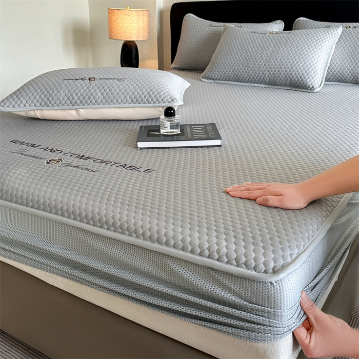 91家纺网 家纺一手货源 找家纺 笙意家纺 2025新款豆豆凉感软席-兰娜 兰娜-淡雅灰