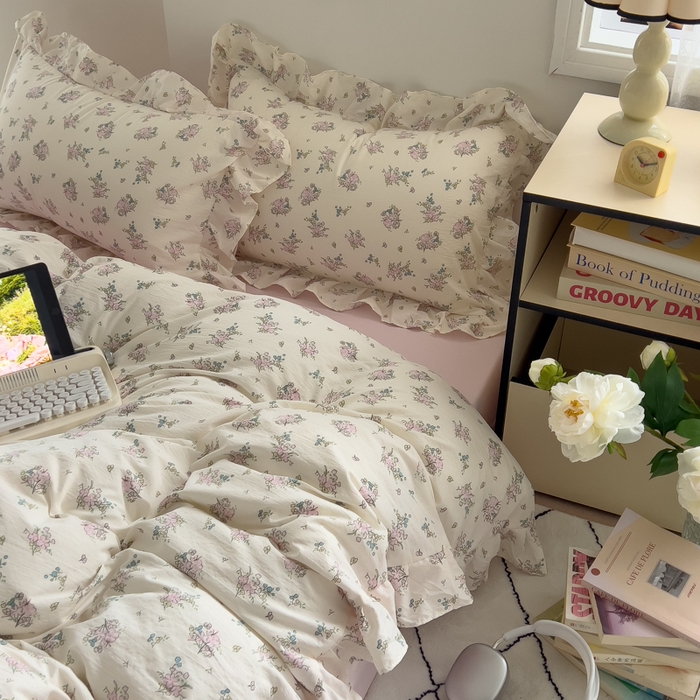 91家纺网 家纺一手货源 找家纺 希丞家居 2025新款云感提花双层纱花边四件套 梨梦