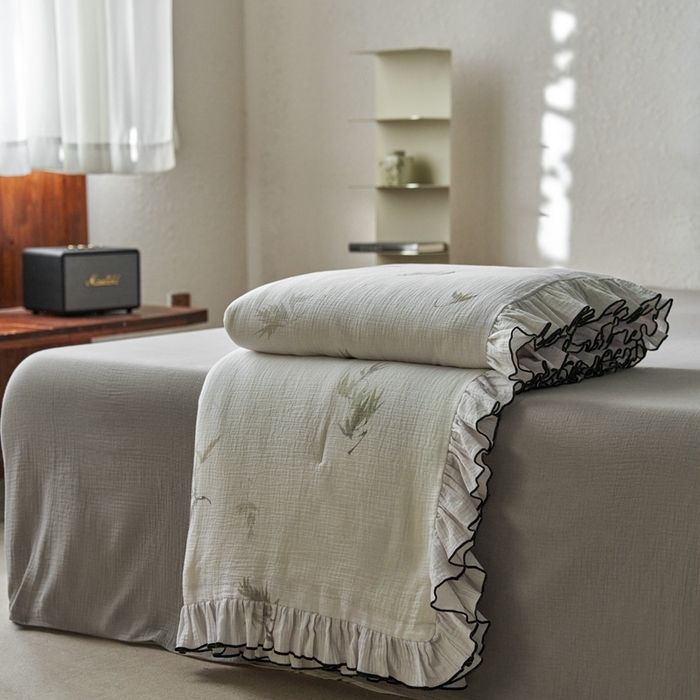 91家纺网 家纺一手货源 找家纺 安莱生活2025新款A类全棉双层皱皱纱夏凉被 夏被  水竹烟