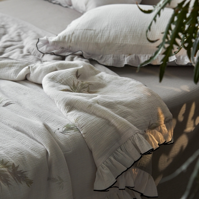 91家纺网 家纺一手货源 找家纺 安莱生活2025新款A类全棉双层皱皱纱夏凉被 夏被  水竹烟