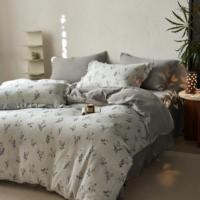 91家纺网 家纺一手货源 找家纺 安莱生活2025年新款全棉精梳棉双层纱绉纱数码印花四件套及夏凉被系列3 织麦-白