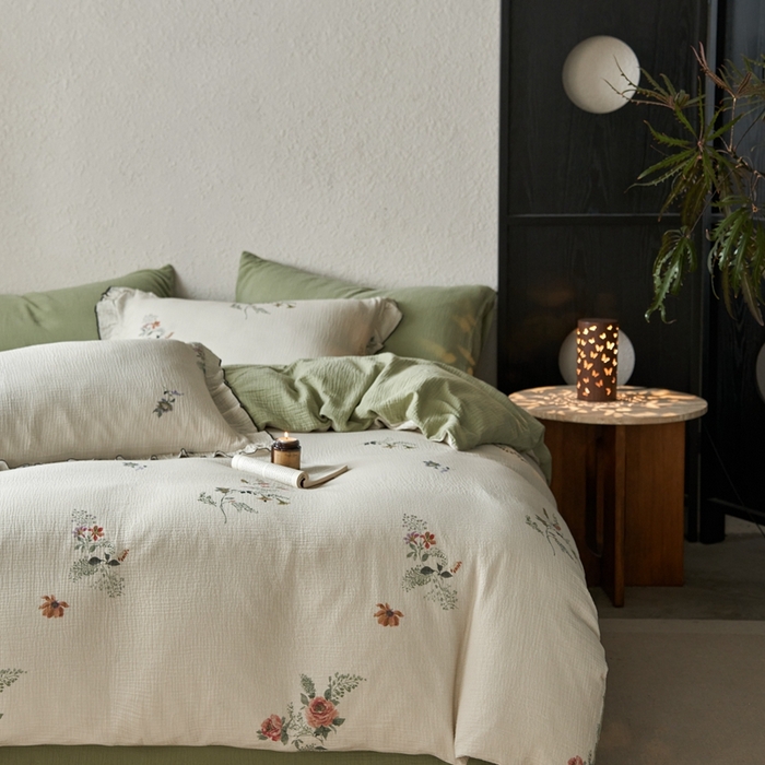 91家纺网 家纺一手货源 找家纺 （总）安莱生活2025年新款全棉精梳棉双层纱绉纱数码印花四件套及夏凉被系列3