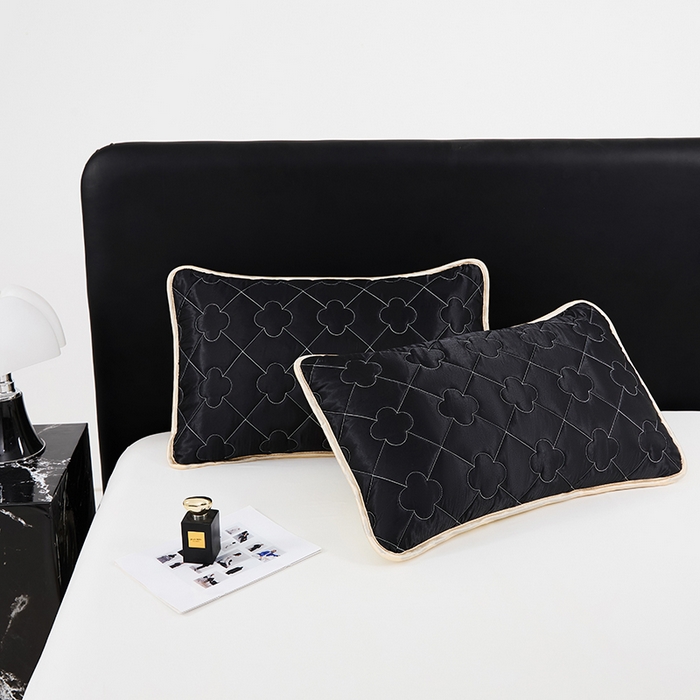 91家纺网 家纺一手货源 找家纺 梦舒羽 2025新款夏季冰丝凉感夹棉枕套单人一对装可水洗加厚枕头套宿舍48x74cm枕芯套 夹棉加厚-尊贵黑