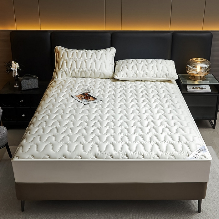 91家纺网 家纺一手货源 找家纺 3C 2025新款100支全棉抗菌夹棉床笠 韵律 白