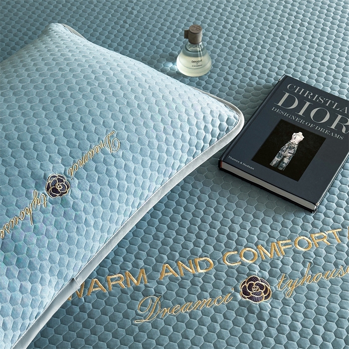 91家纺网 家纺一手货源 找家纺 笙意家纺 2025新款豆豆凉感软席-兰娜 兰娜-冰川绿