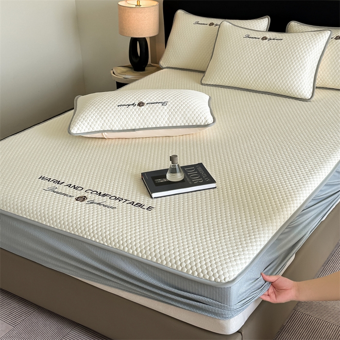 91家纺网 家纺一手货源 找家纺 笙意家纺 2025新款豆豆凉感软席-兰娜 兰娜-柔光白