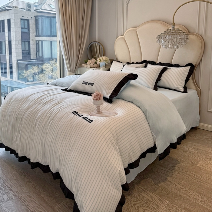 91家纺网 家纺一手货源 找家纺 千希家纺2025新款法式小香风四件套 法式条纹-繁星蓝