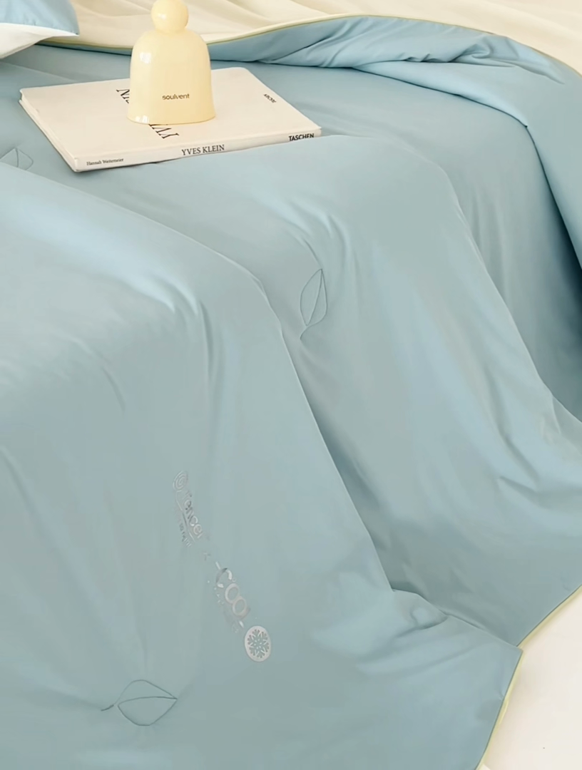 91家纺网 家纺一手货源 找家纺 莱福仕家纺 2025新款凉感兰精天丝夏被系列 松石蓝