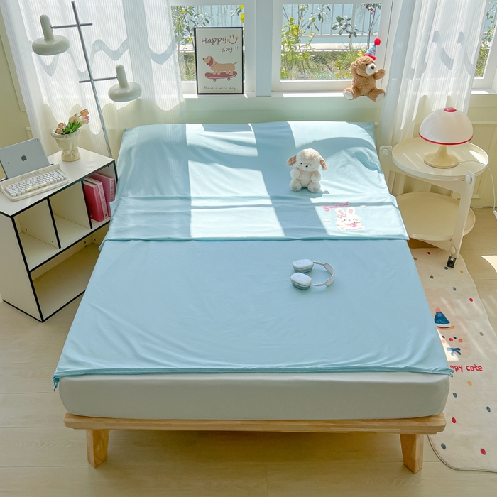 91家纺网 家纺一手货源 找家纺 柒星睡袋 2025新款款40支全棉纯色毛巾绣可拆分隔脏睡袋 小白兔 蓝