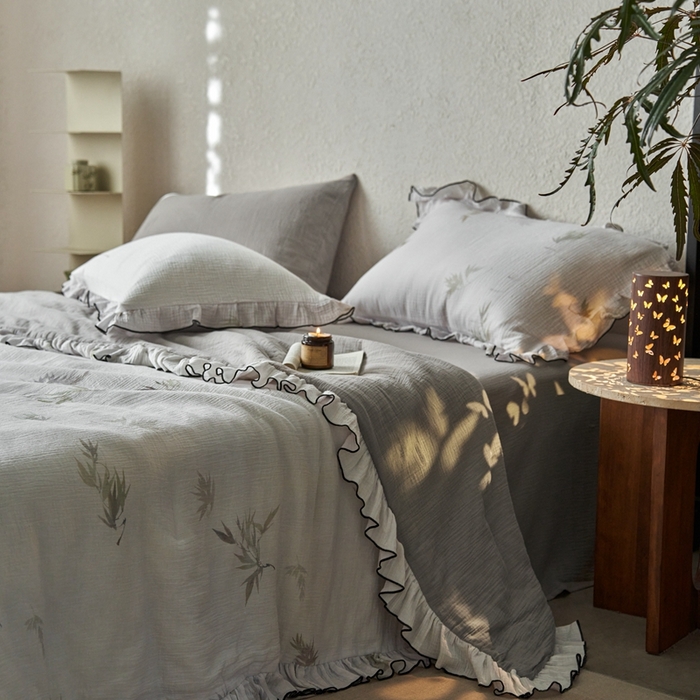 91家纺网 家纺一手货源 找家纺 安莱生活2025新款A类全棉双层皱皱纱夏凉被 夏被  水竹烟